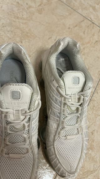 Nike Shox TL Plata y Beige