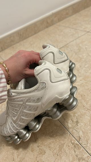 Nike Shox TL Plata y Beige