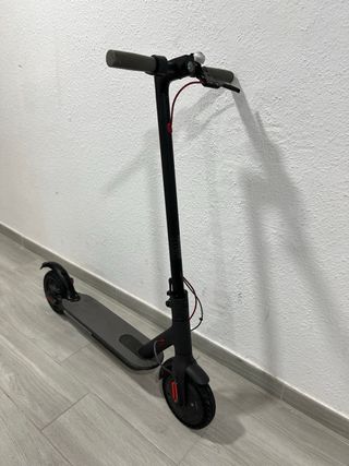 Patinete Eléctrico Xiaomi Mi Scooter 365