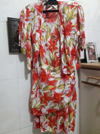 Conjunto Vestido y Torera Estampado Floral