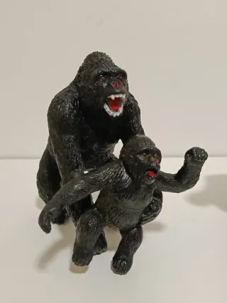 Lote figuras monos gorila orangután