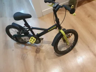 Bicicleta BTWIN infantil amarilla y negra