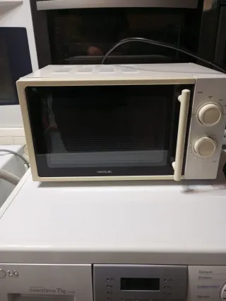 Microondas Cecotec Blanco