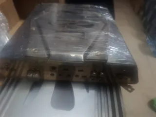 Amplificador Boss Coche