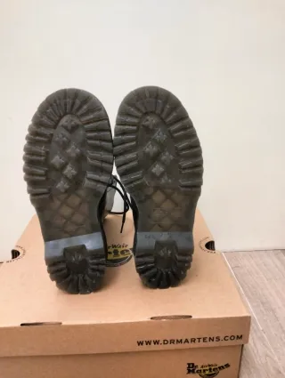 Dr. Martens n.37 Nero usati una sola volta