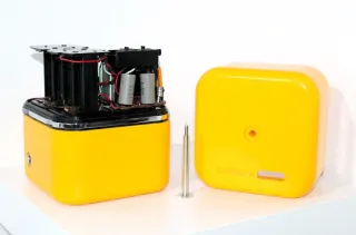 Radio Cubo Ultravox Quadrifoglio Gialla arredament