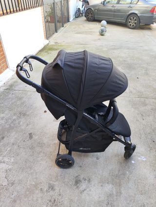 Carrito de bebé Hauck negro