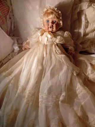 Muñeca de Porcelana Colección Leonardo