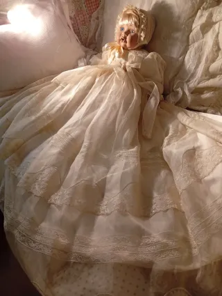 Muñeca de Porcelana Colección Leonardo