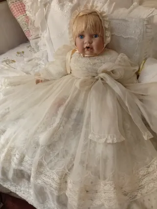 Muñeca de Porcelana Colección Leonardo