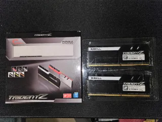 G.Skill Trident Z DDR4 16GB (2x8GB) 3200MHz CL15