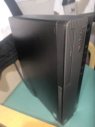 Lenovo ThinkCentre M70s i7 14700 16GB RAM 512GB SS