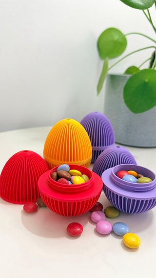 4 Ovos Páscoa Decorativos Surpresa