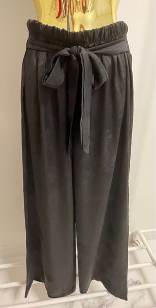 Conjunto cetim preto