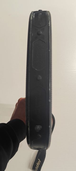 Bullpadel Vertex 02 Pro reparada