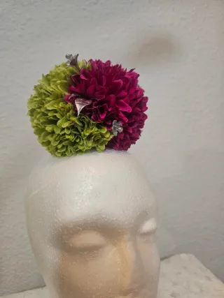 Ramillete Flamenca Flores Verdes y Rosas