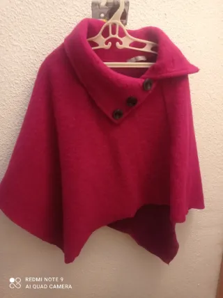 Poncho fucsia lana Italia Talla Única
