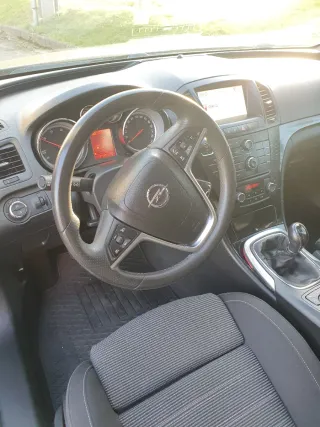 Opel Insignia  2.0cdti 2013