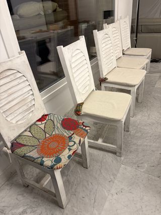 10 Preciosas sillas madera maciza blancas