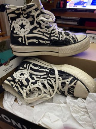 Converse bota plataforma estampado cebra