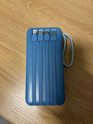 Cargador Portátil BYGP 2000mAh