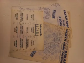 Rara raccolta di decalcabili per ricamo anni 70-80