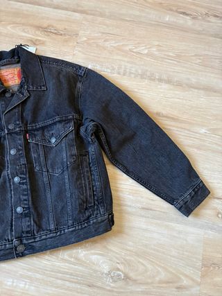 Levi’s x Jordan Type III Trucker Jacket Size XS