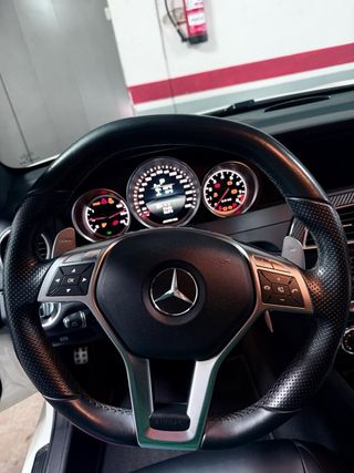 Mercedes-Benz C63 amg