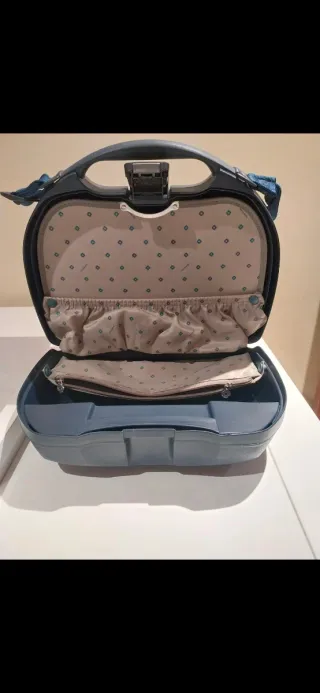 Neceser Samsonite azul con candado