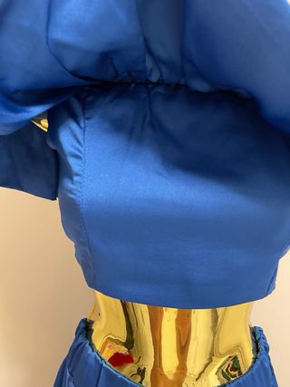 Conjunto azul rei top e saia