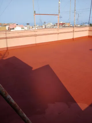 Se ofrece oficial de 1 y verticalero