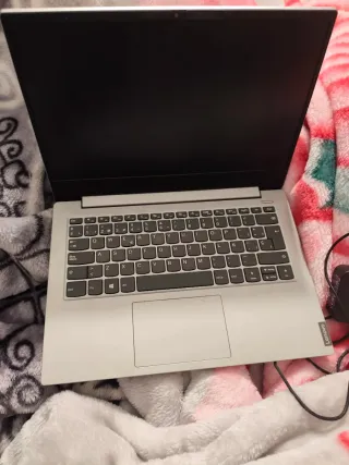 Portátil Lenovo Core i5 10Gen SSD 256GB