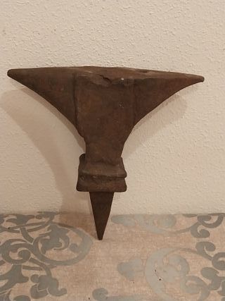 Yunque bigornia punta antiguo