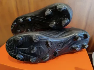 Botas de fútbol Adidas niño