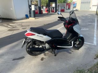 Yamaha Xmax 250cc 2010
