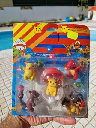 Pokémon Bootleg Figuras Blister Pack
