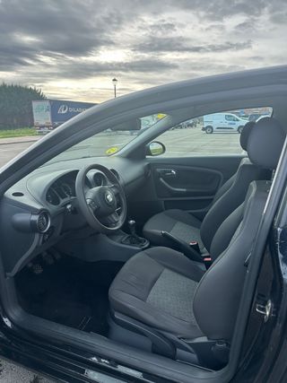 SEAT Ibiza 1.4 TDI 70 cv