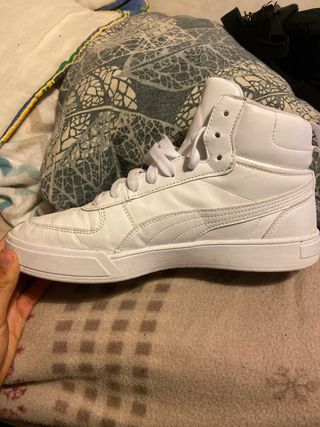 Zapatillas Puma Caven Mid Blancas como nuevas
