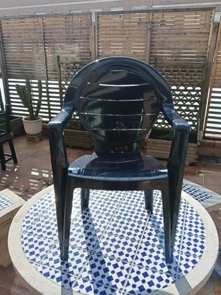 6 Sedie in Plastica Blu e Bianco