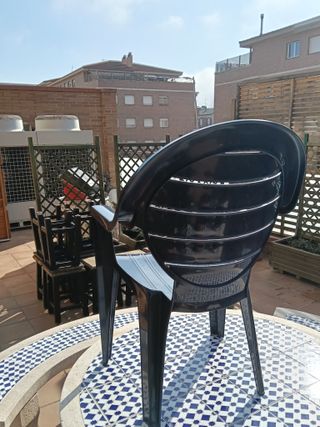 6 Sedie in Plastica Blu e Bianco