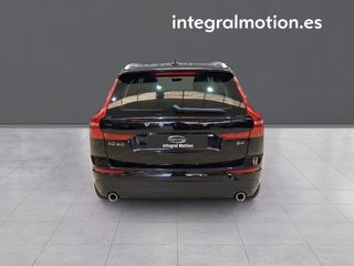 Volvo XC60 2.0 B4 D AWD Momentum Pro Auto