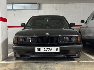 BMW 750i E32 V12 MANUAL 6v - 76mil km