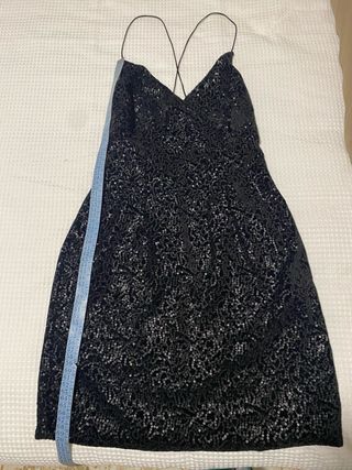 Vestido negro lentejuelas fiesta