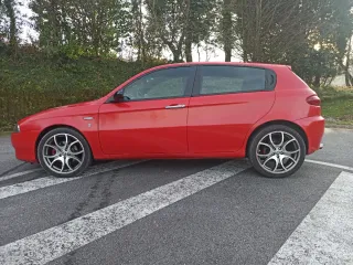 Alfa Romeo 147 1.9Jtdm 16V Q2 170CV Ducati Corse