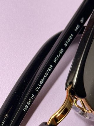 Ray-Ban Clubmaster Negro/Dorado