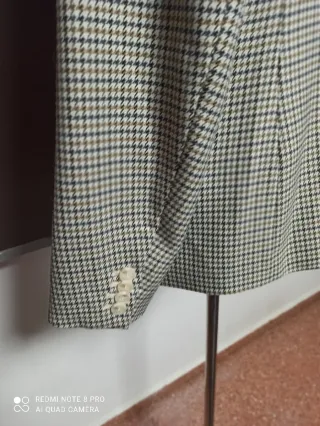 Americana cuadros entallada