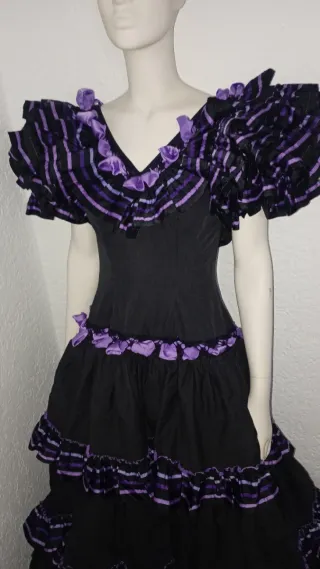 Vestido Flamenco Negro y Morado