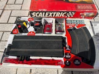 Scalextric C2 GT Seat Cupra GT vs Seat Cupra GT