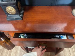 Consola estilo inglés madera