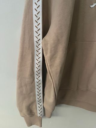 Sudadera Jordan Beige con Logo Jumpman